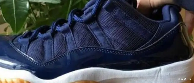 Authentic Air Navy Gum Jordan Low 11 0519